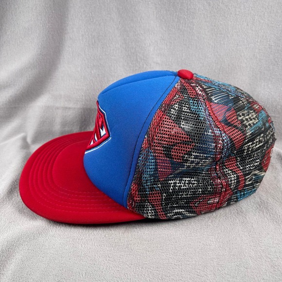 DC Comics Superman Hat Boys Snapback Trucker Cap‎ Mesh Back - Picture 2 of 11